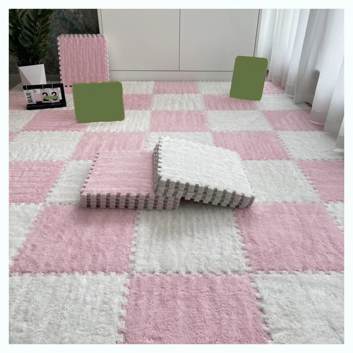 Dalles de Sol en Mousse, 30 pièces, Tapis Puzzle, Tapis en Peluche, Dalles carrées 30x30cm, Dalles de Moquette moelleuses et emboîtables, Tapis de Jeu pour la Maison (Couleur : Bla